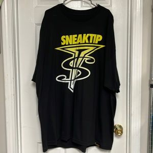 Sneakerhead Tee